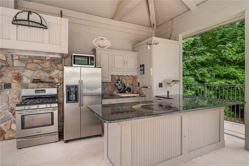 657 Spring Street Walnut Cove, NC 27052 - Photo 40 of 50 Gallery Image 40