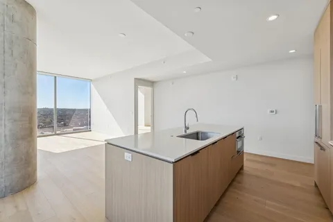 $865,000 | 44 East Avenue, Unit 1510, Austin, TX 78701