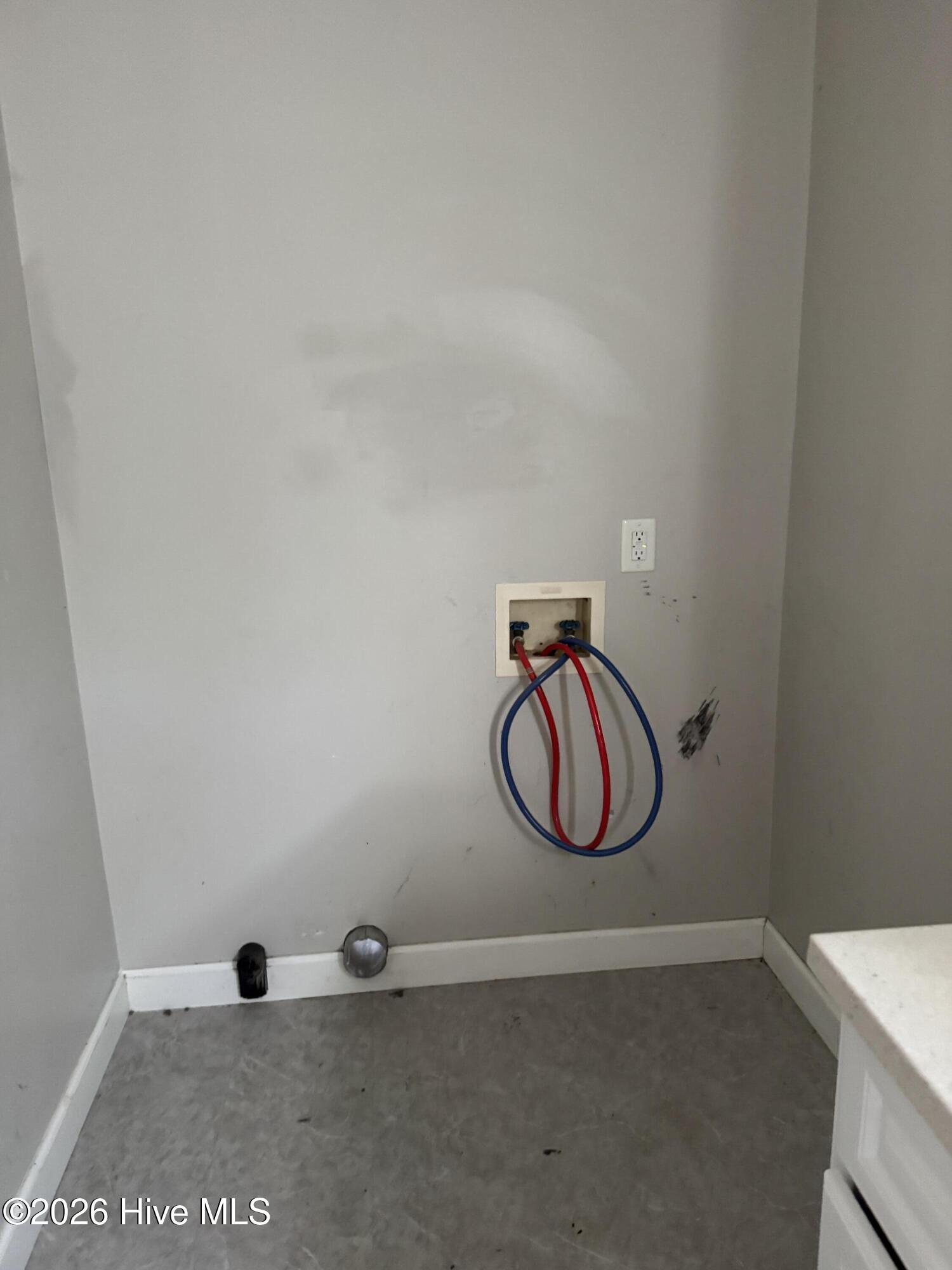 201 Aleo 1st Street Rockingham, NC 28379 - Photo 5 of 16 laundry area