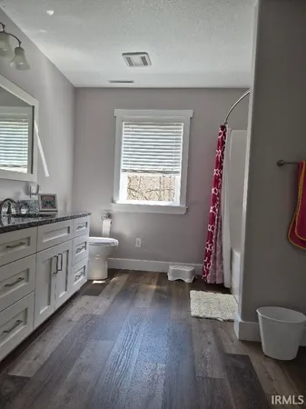 $660,000 | 3796 County Road 68, Auburn, IN 46706