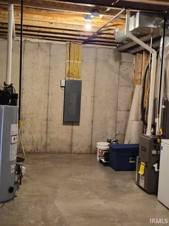 $660,000 | 3796 County Road 68, Auburn, IN 46706