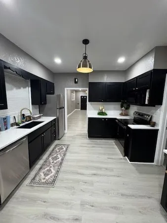 $184,900 | 1003 East 9th Street, Pittsburg, KS 66762