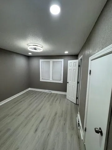 $184,900 | 1003 East 9th Street, Pittsburg, KS 66762