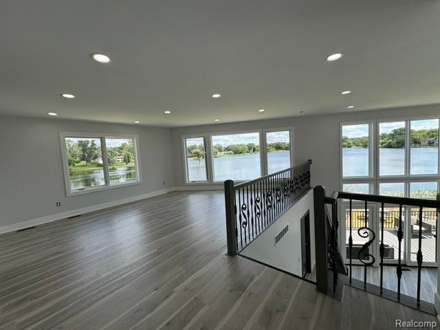 5974 Carroll Lk Road Commerce Township, MI 48382 - Photo 17 of 27