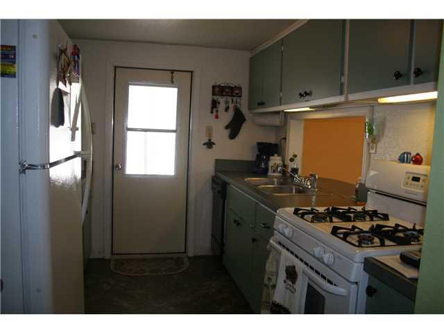 6979 Southeast Ridgeway Terrace Hobe Sound, FL 33455 - Photo 7 of 25 Gallery Image 7