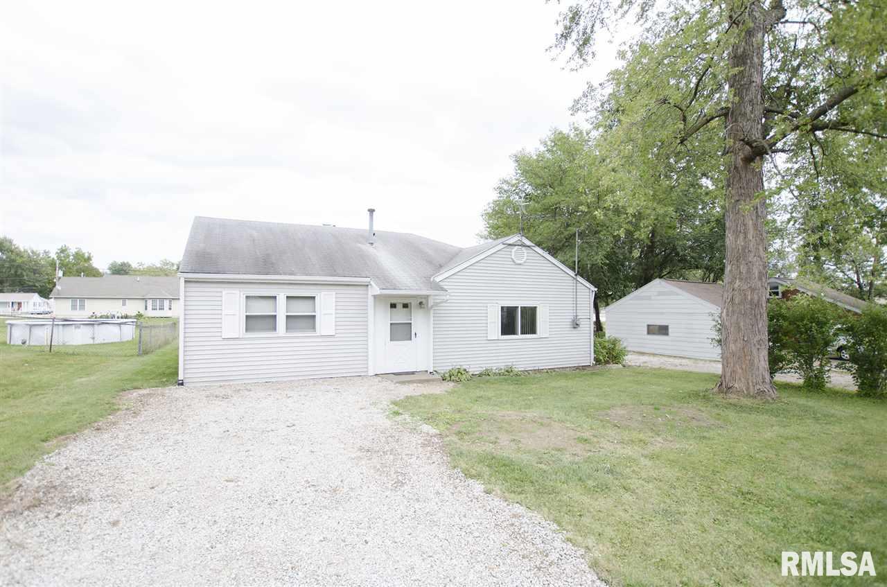 102 Theodore Street Washington, IL 61571 - Photo 1 of 36 Gallery Image 1