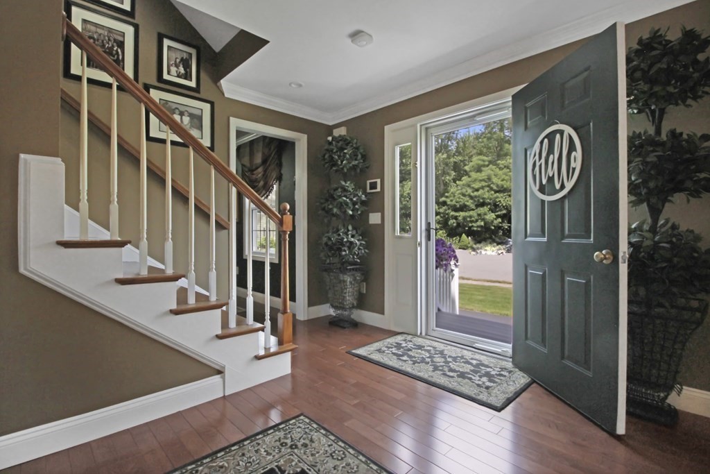 6 Eagle Lane Methuen, MA 01844 - Photo 2 of 38