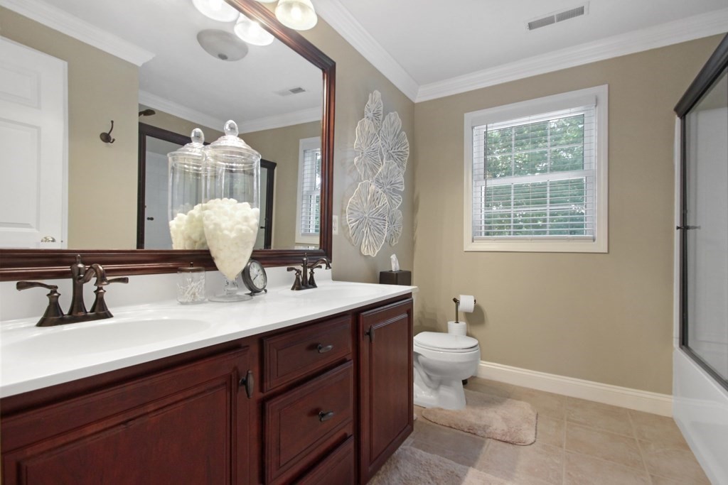 6 Eagle Lane Methuen, MA 01844 - Photo 21 of 38