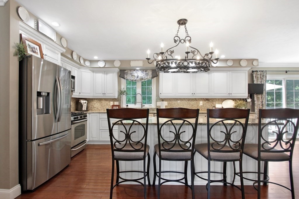 6 Eagle Lane Methuen, MA 01844 - Photo 8 of 38