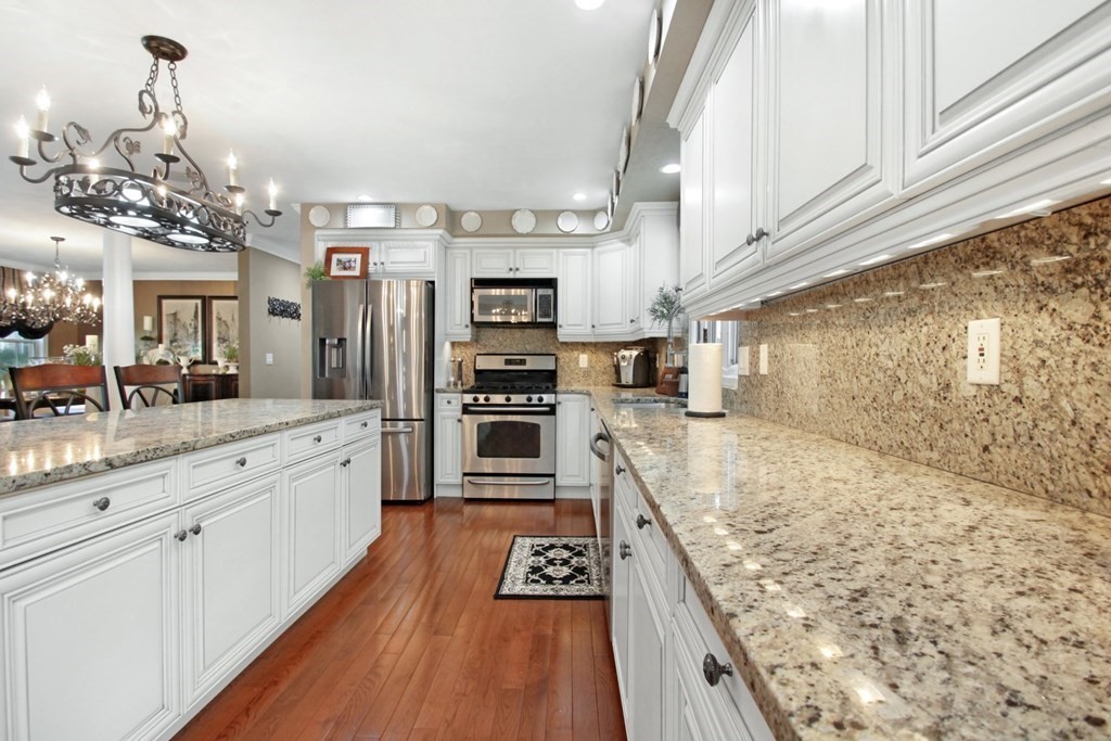 6 Eagle Lane Methuen, MA 01844 - Photo 9 of 38