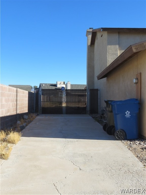 902 Baseline Road Bullhead City, AZ 86442 - Photo 2 of 31 Gallery Image 2