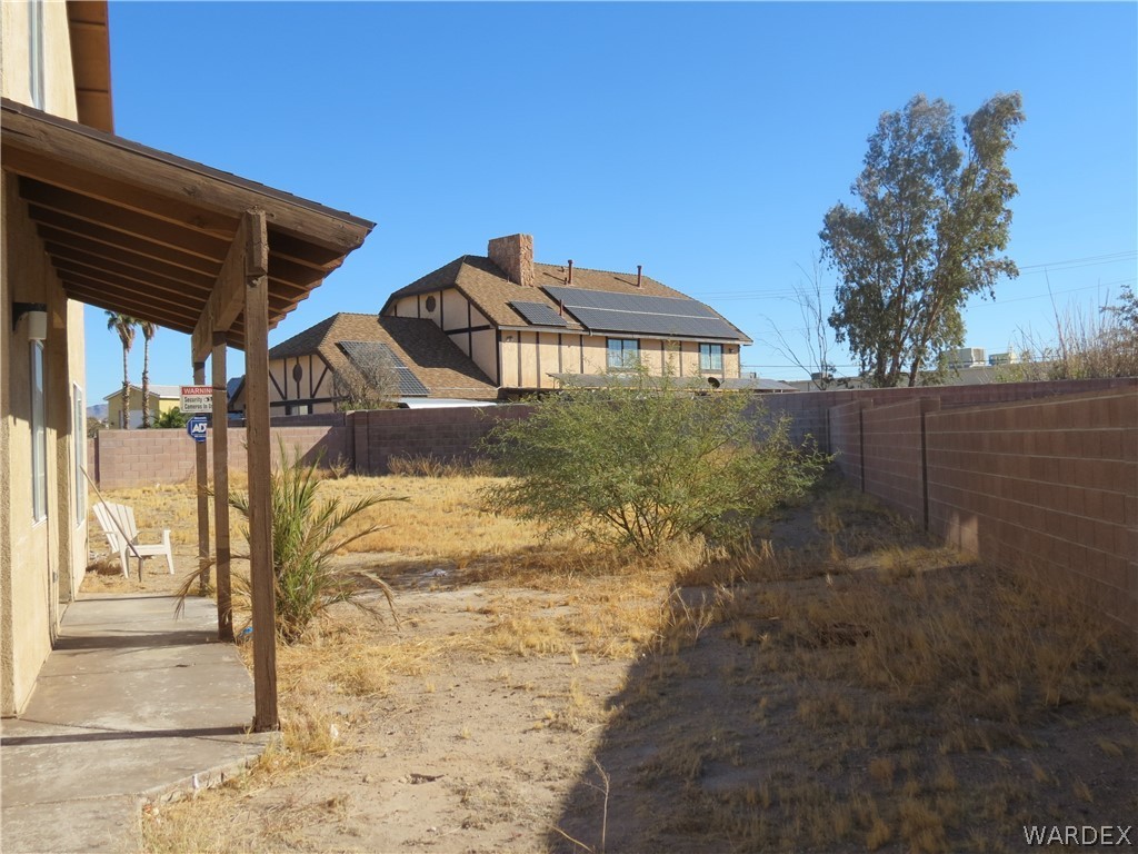 902 Baseline Road Bullhead City, AZ 86442 - Photo 30 of 31 Gallery Image 30