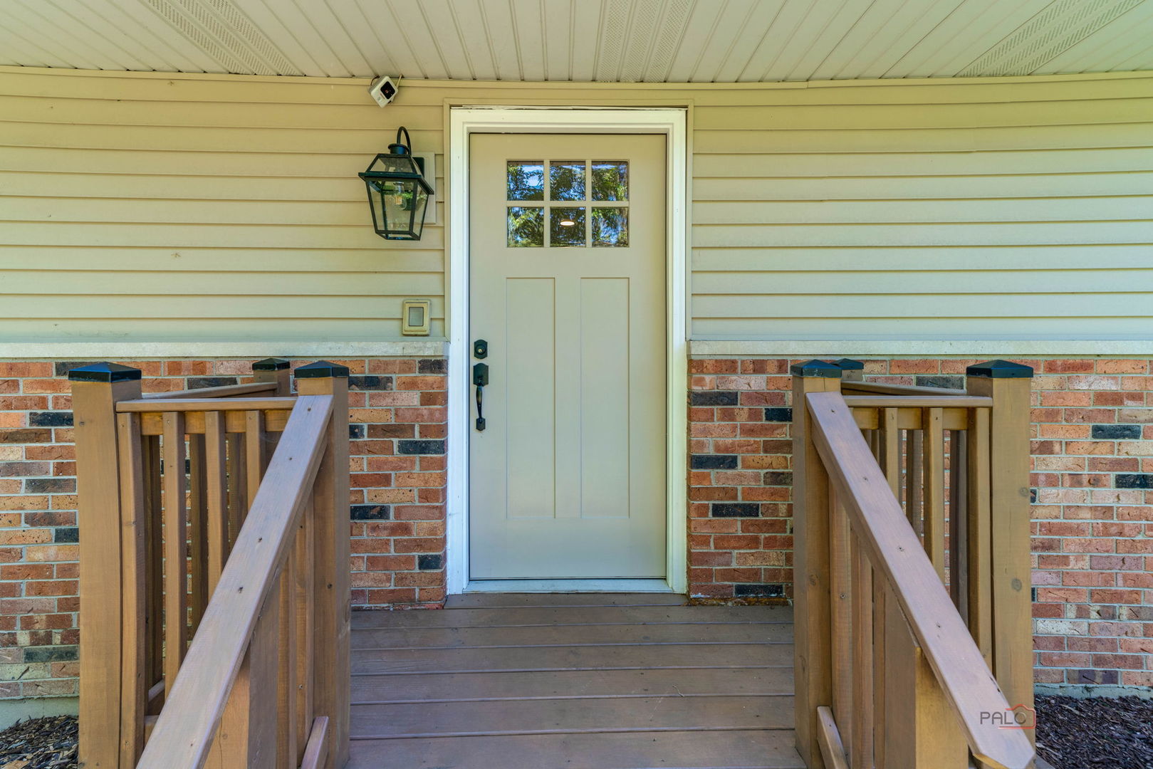 816 Black Partridge Road McHenry, IL 60051 - Photo 3 of 33