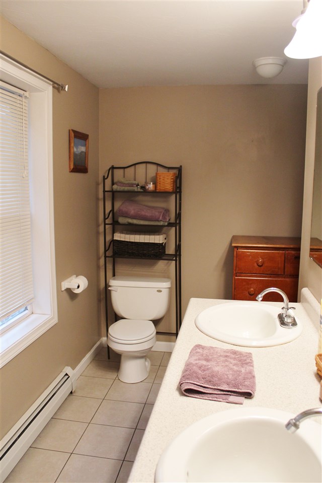 161 Ayers Road Canterbury, NH 03224 - Photo 16 of 38