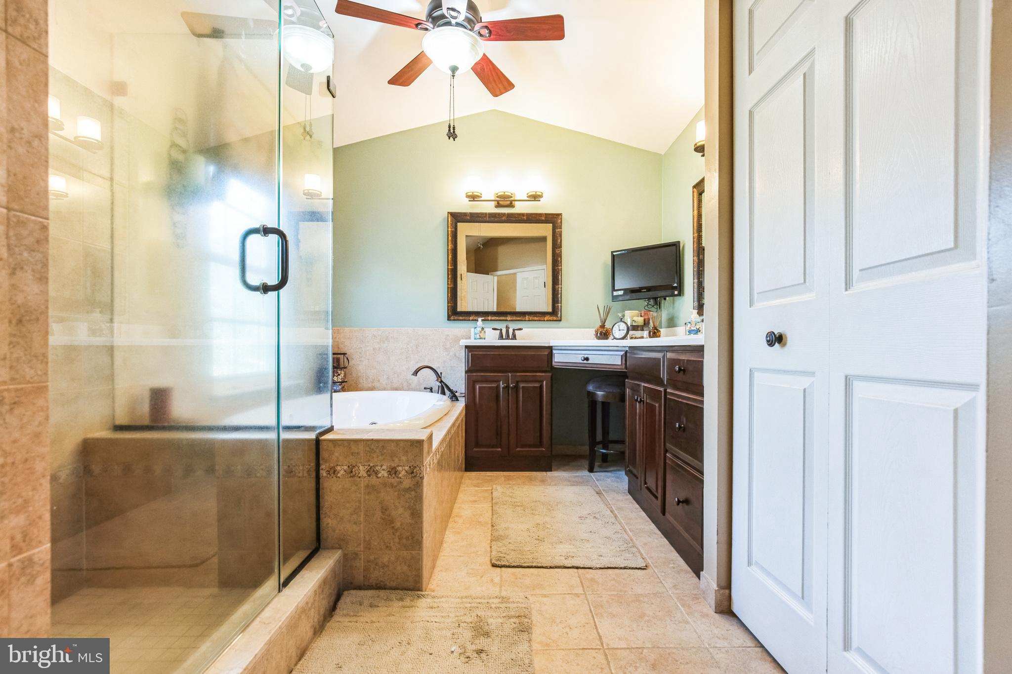 580 Small Reward Road Huntingtown, MD 20639 - Photo 27 of 54 Primary Suite