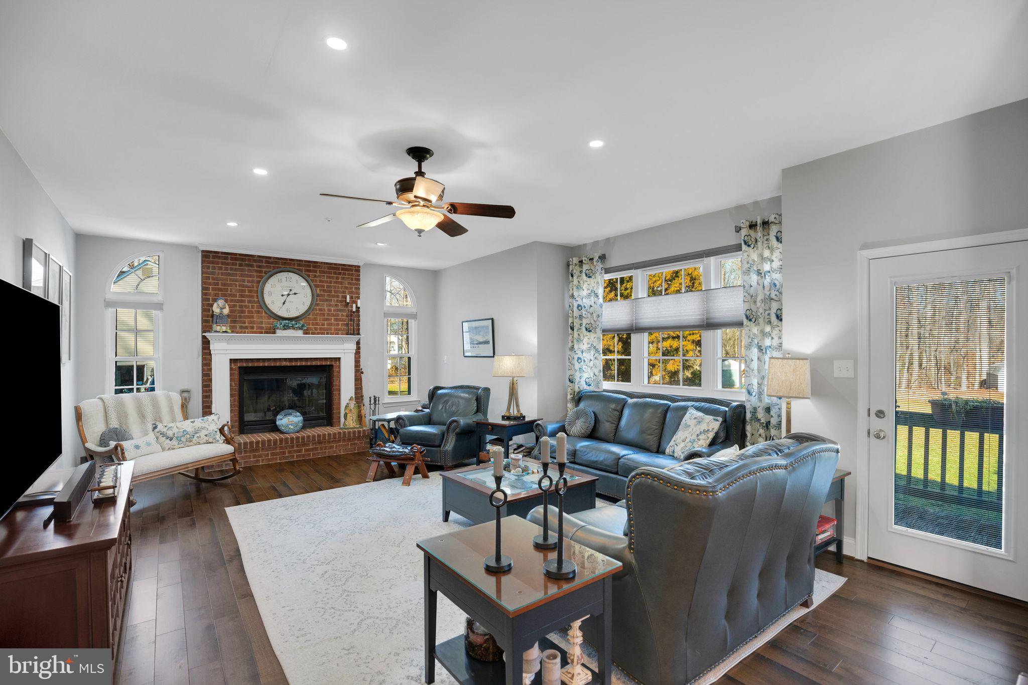 580 Small Reward Road Huntingtown, MD 20639 - Photo 4 of 54 Upgraded Interior
