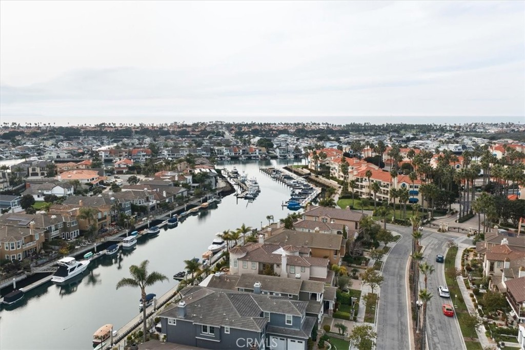1901 Victoria Avenue, Unit 116 Oxnard, CA 93035 - Photo 24 of 31 an aerial view of a city