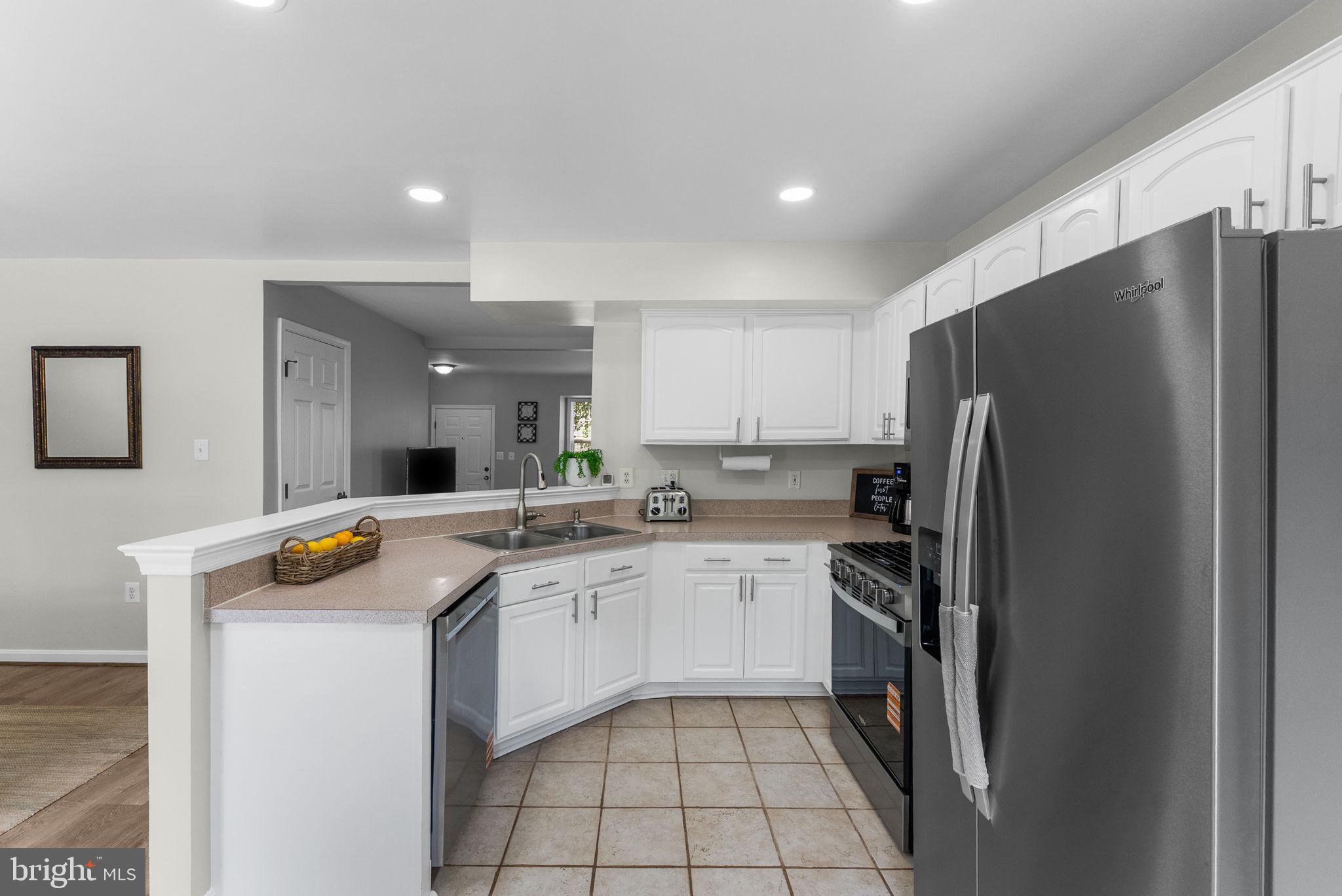 14365 Newbern Loop Gainesville, VA 20155 - Photo 20 of 59