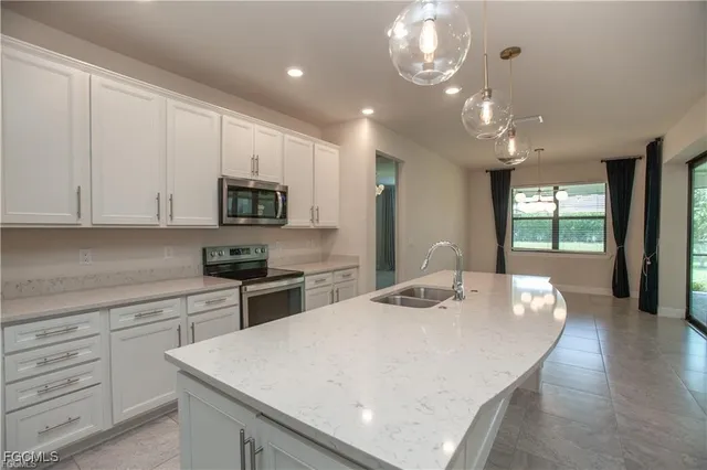 $2,899 | 17161 Anesbury Place, Fort Myers, FL 33967