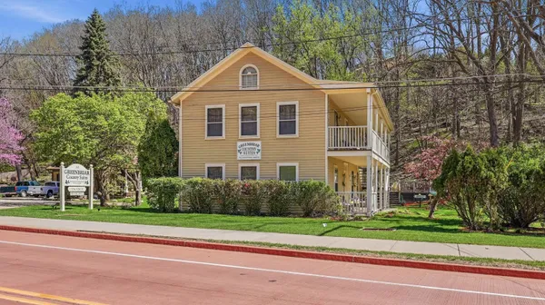 $419,000 | 341 Spring Street, Galena, IL 61036