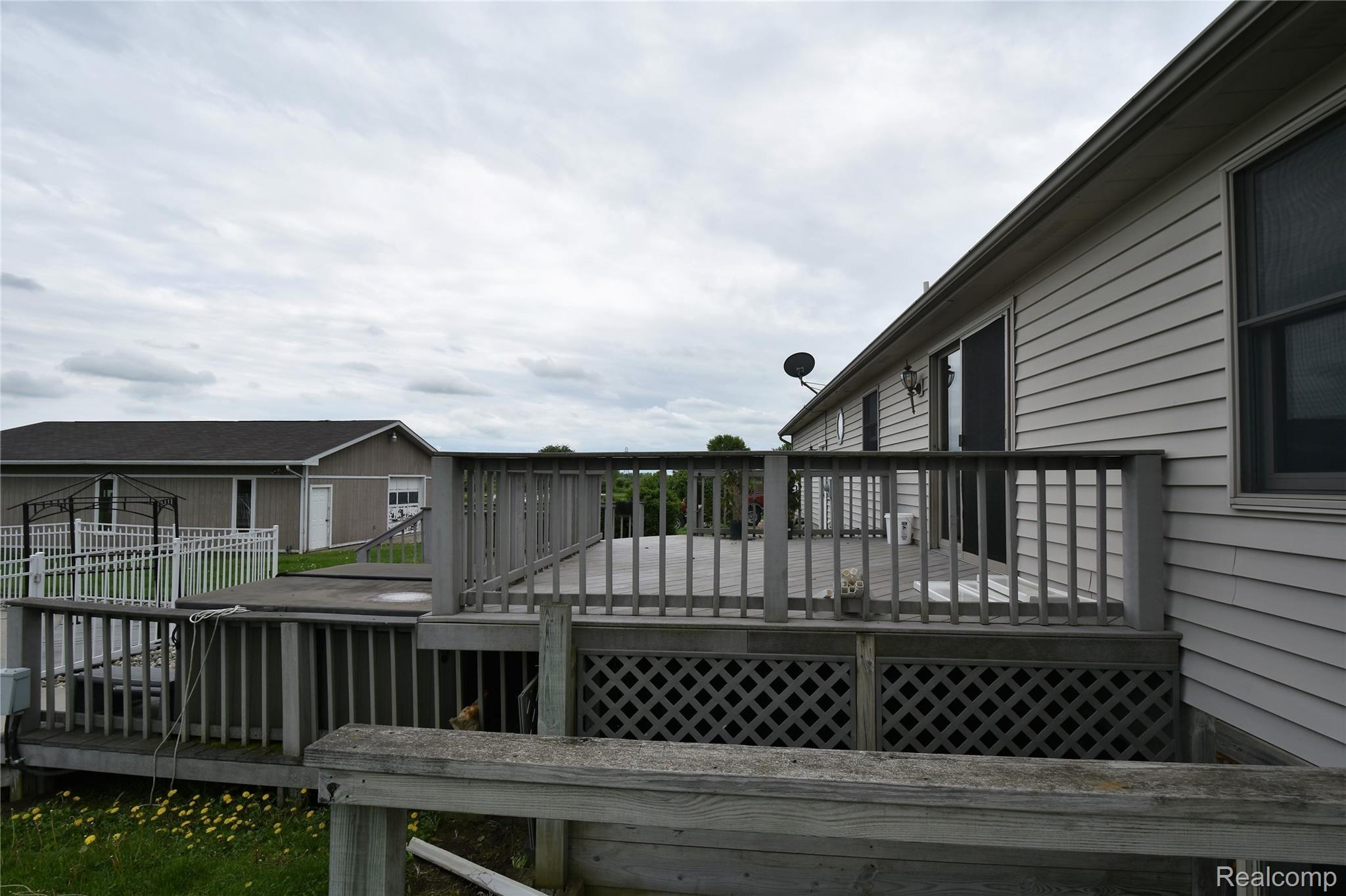 4179 Meldrum Road Casco, MI 48064 - Photo 6 of 50 DSC_9548 - Copy.JPG