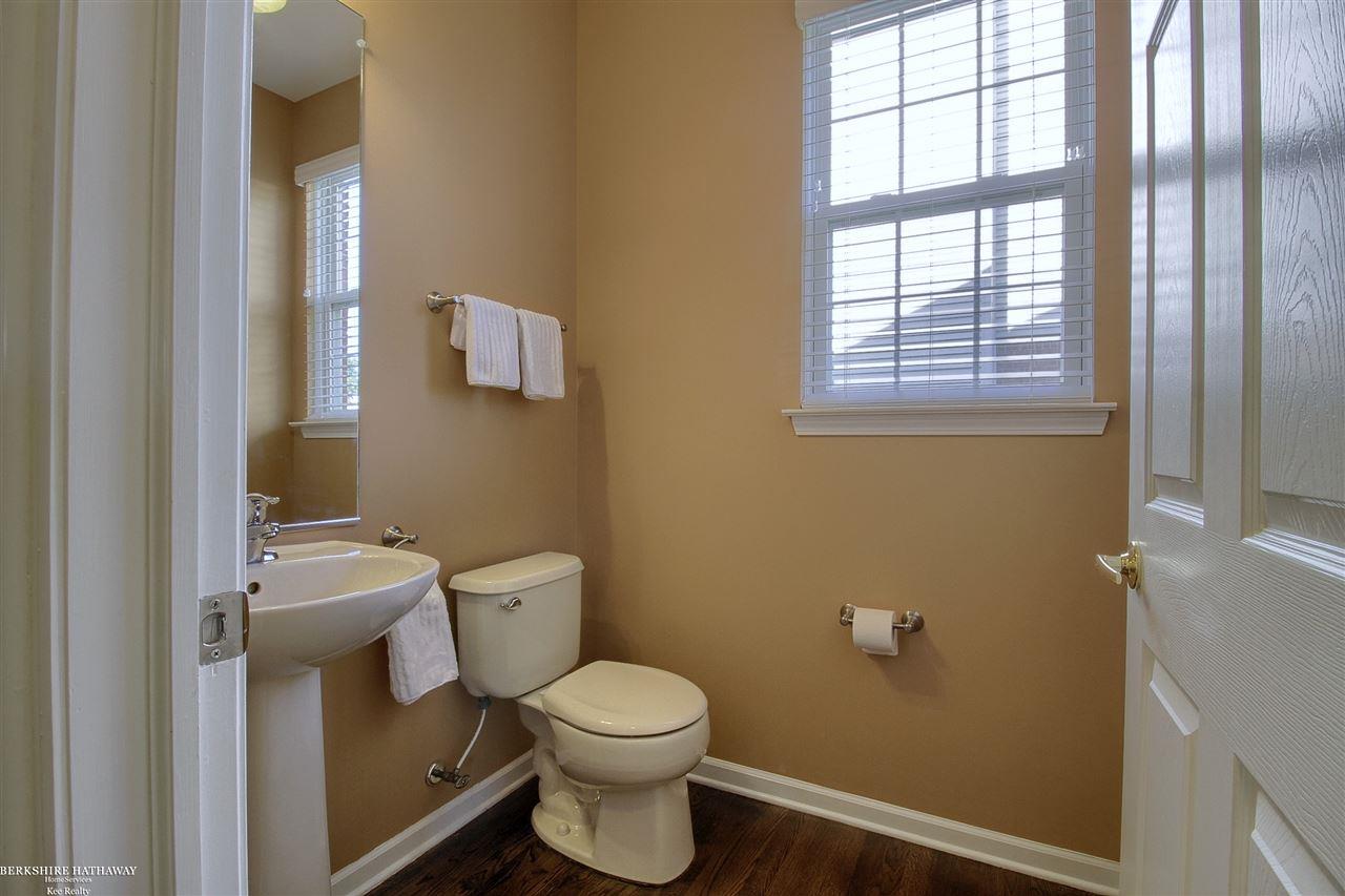 7269 Tottenham Drive Utica, MI 48317 - Photo 21 of 38 31320847-20.JPG