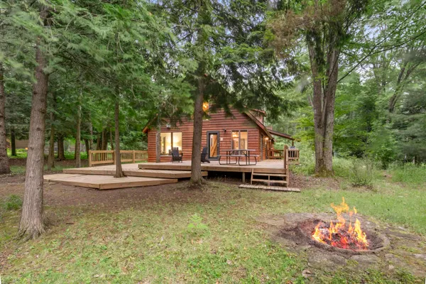 $595,000 | 15620 Betsie River Drive, Unit LOT: 20, Thompsonville, MI 49683
