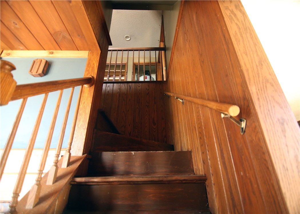 41 Atlantic Avenue Westerly, RI 02891 - Photo 10 of 15 Gallery Image 10