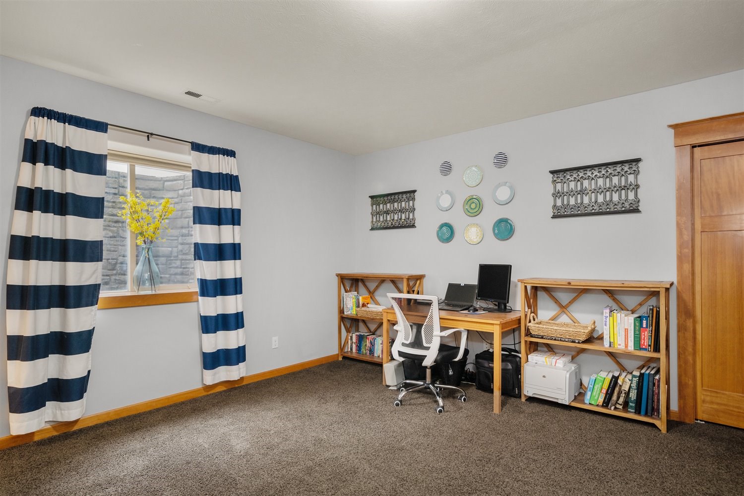 1603 North Rim View Street Spokane, WA 99224 - Photo 28 of 36 Gallery Image 28