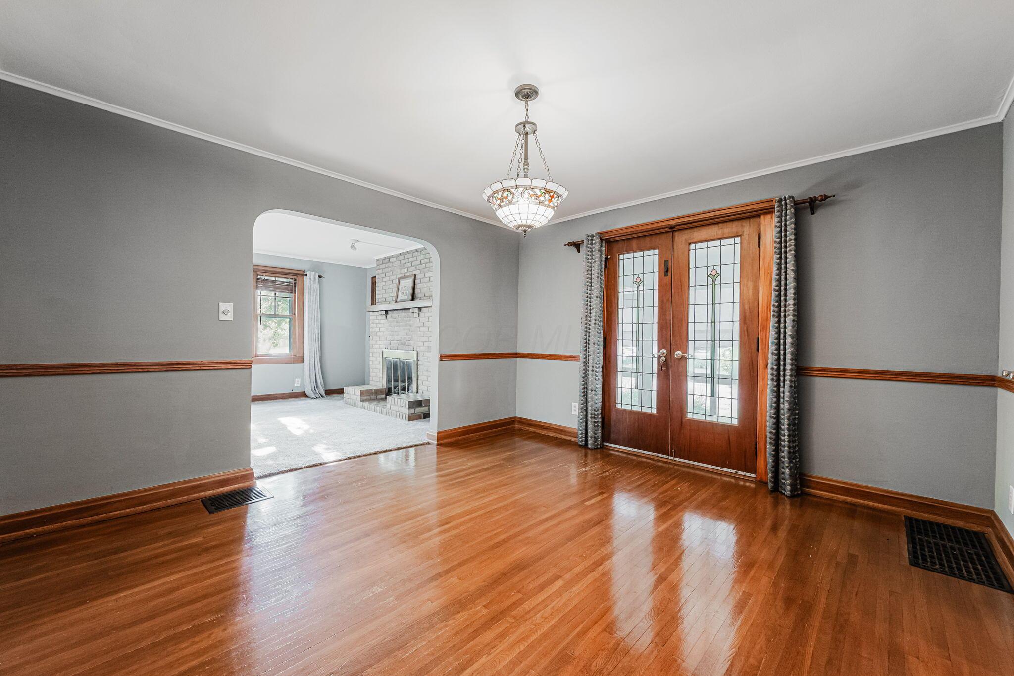944 South Cassingham Road Bexley, OH 43209 - Photo 8 of 46 17-B.M. - 944 S Cassingham Rd, Columbus-