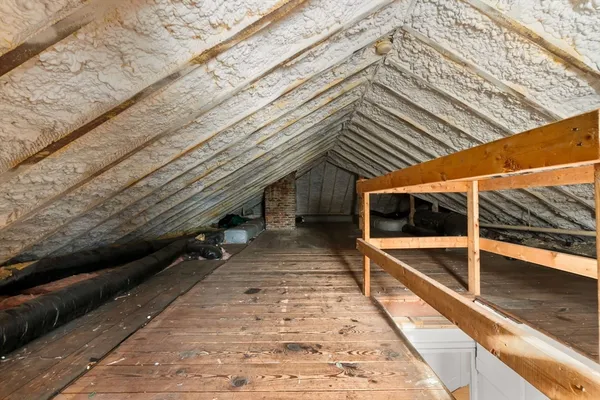 $3,200 | 40 Avon Street, Unit 2, Wakefield, MA 01880