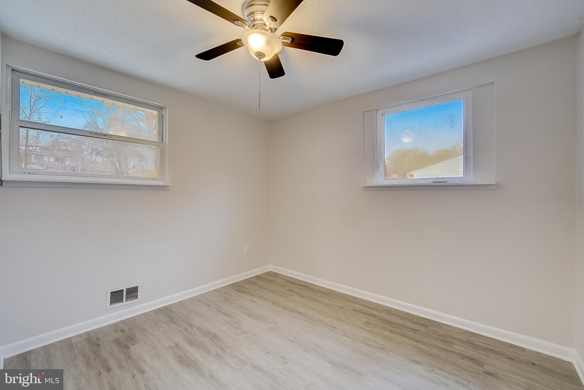 9405 Wilder Street Clinton, MD 20735 - Photo 14 of 36