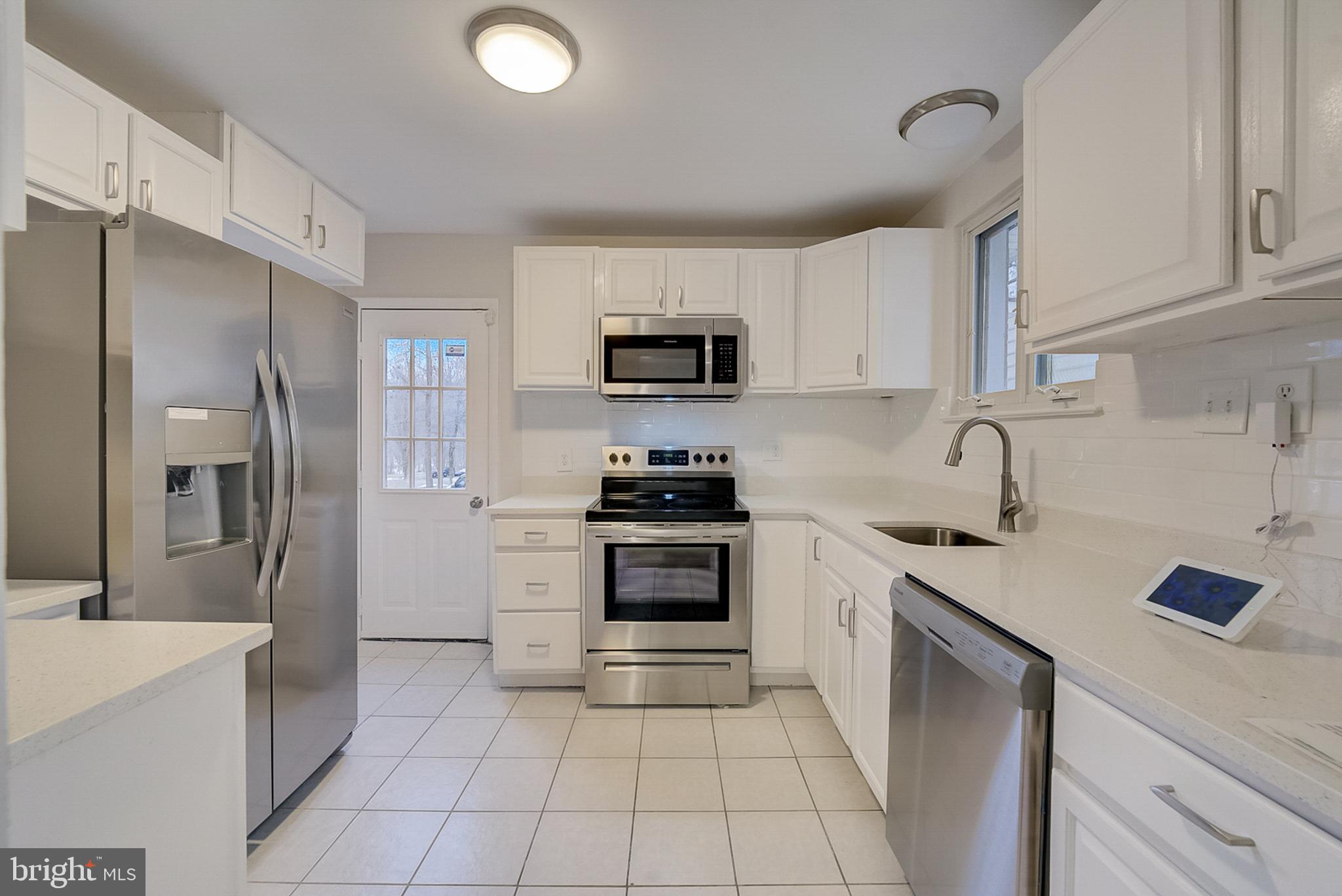 9405 Wilder Street Clinton, MD 20735 - Photo 8 of 36