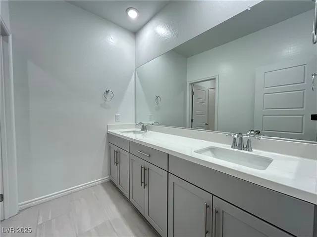 $2,595 | 600 Carriage Hill Drive, Unit 1070, Las Vegas, NV 89138