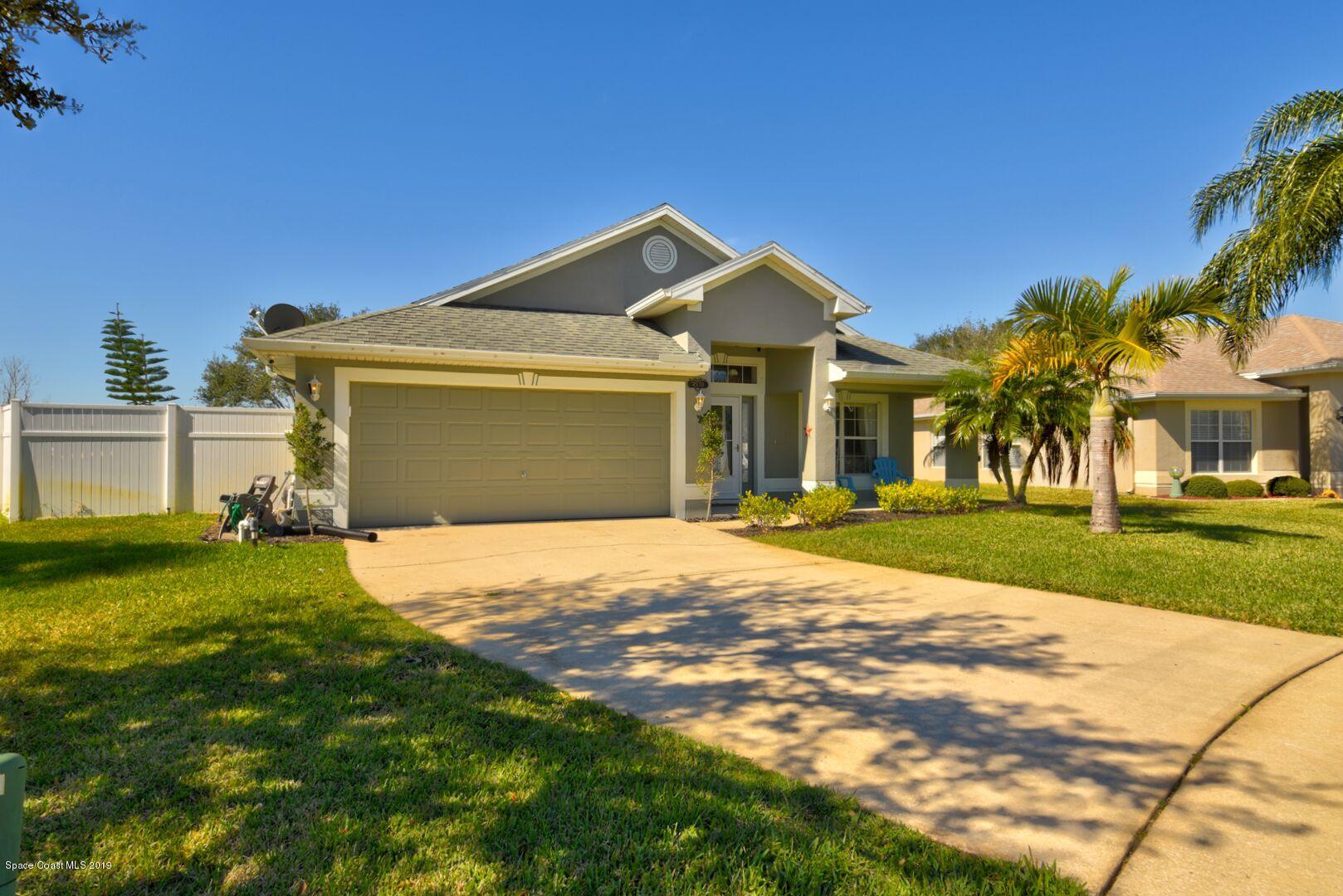 4530 Decatur Circle Melbourne, FL 32934 - Photo 1 of 15 Front View