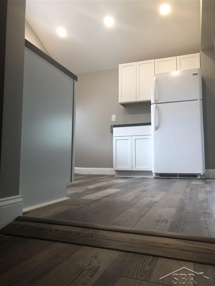 2051 Cass Avenue Road Bay City, MI 48708 - Photo 11 of 48 50042692-10.JPG