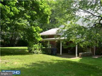 1136 Oliver Road Huntingdon Valley, PA 19006 - Photo 12 of 12 Exterior Back