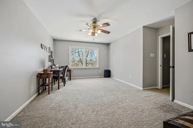 $615,000 | 5 Roosevelt Way, Avondale, PA 19311