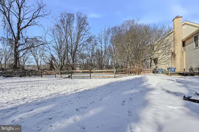 $615,000 | 5 Roosevelt Way, Avondale, PA 19311