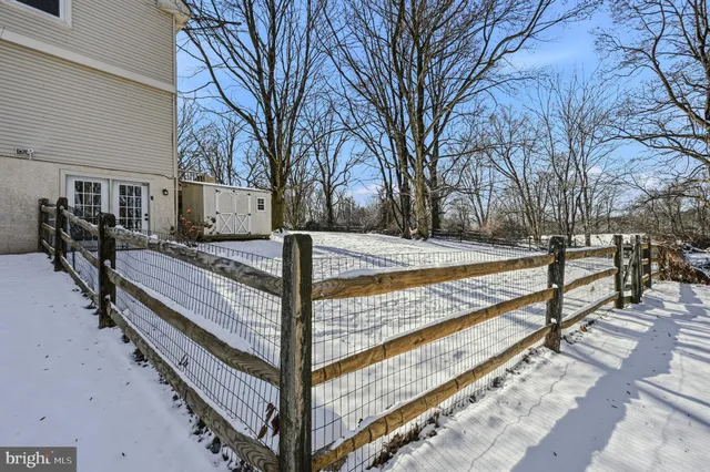 $615,000 | 5 Roosevelt Way, Avondale, PA 19311