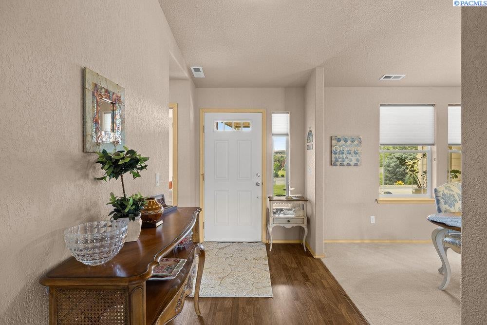 92908 East Holly Road Kennewick, WA 99338 - Photo 16 of 43 Gallery Image 16