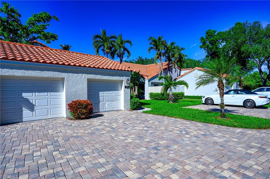 855 Reef Point Circle Naples, FL 34108 - Photo 2 of 39
