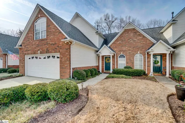 $339,900 | 30 Kennebec Lane, Simpsonville, SC 29681
