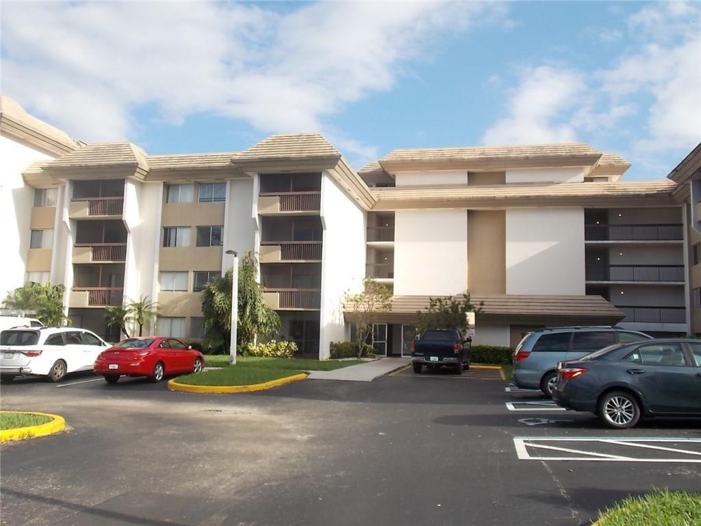 721 North Pine Island Road, Unit 108 Plantation, FL 33324 - Photo 1 of 23 Photo 1