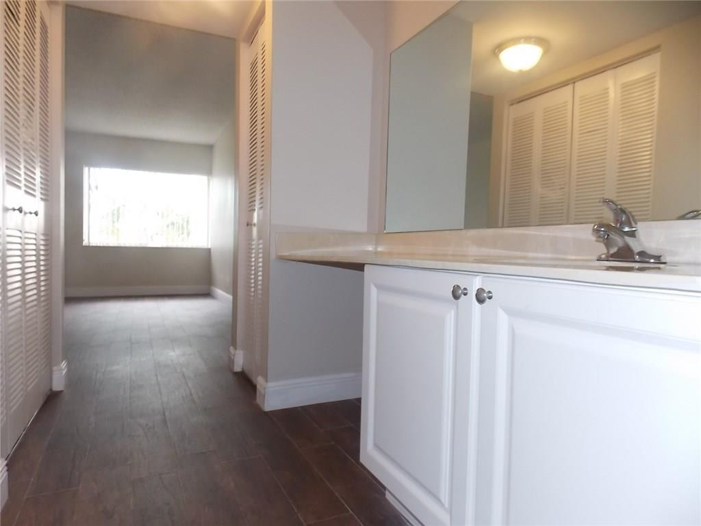 721 North Pine Island Road, Unit 108 Plantation, FL 33324 - Photo 10 of 23 Photo 10