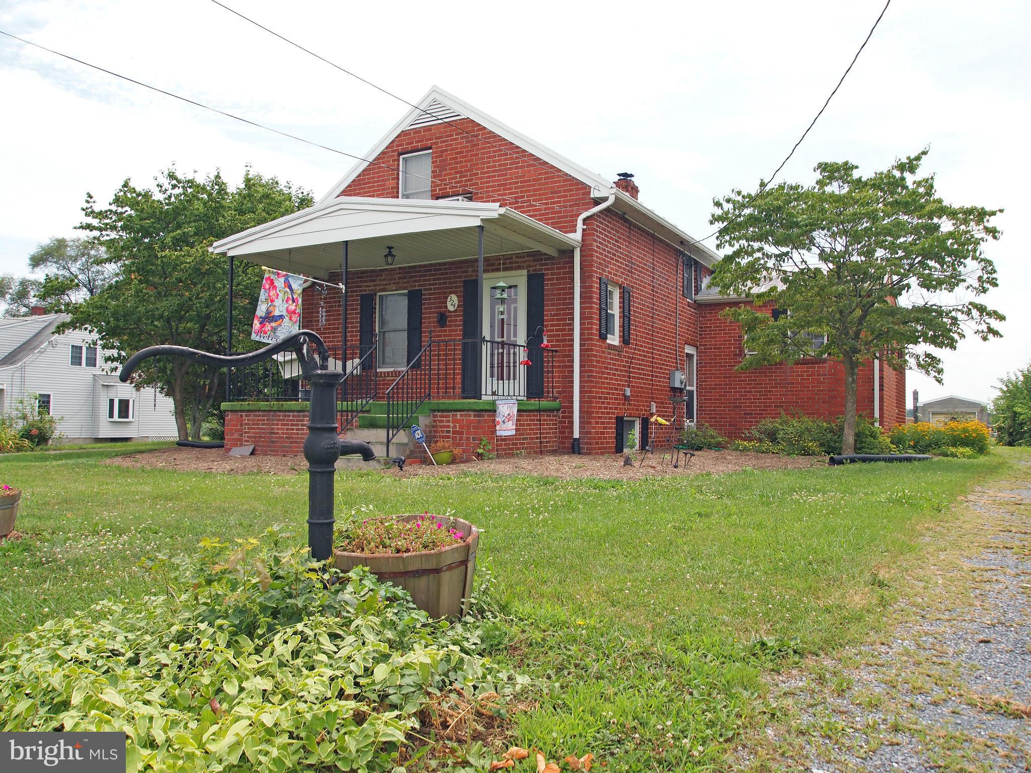 324 Bufflick Road Winchester, VA 22602 - Photo 3 of 29 Exterior (Front)