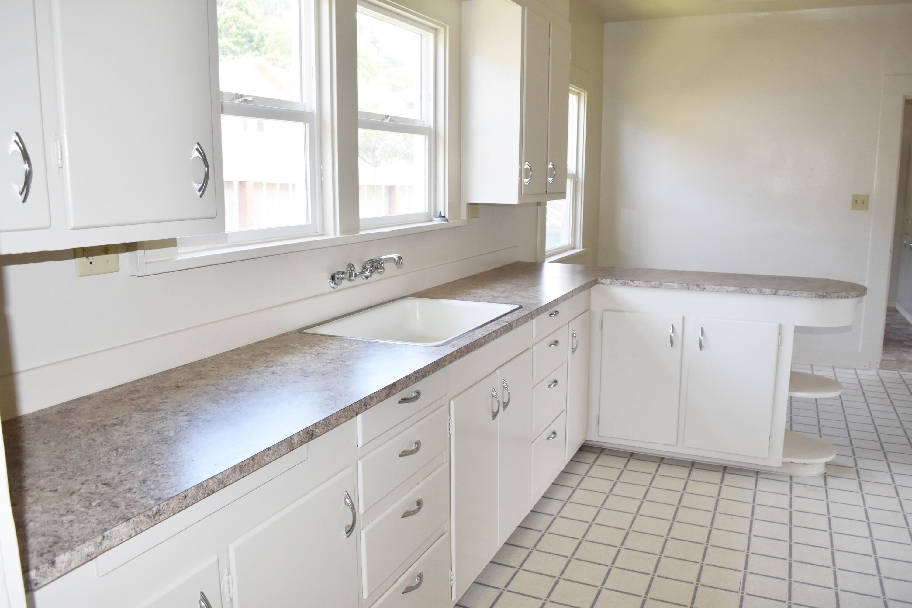 673 4th Street Scotia, CA 95565 - Photo 9 of 23
