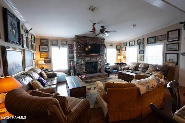 $3,367,420 | Southwest Louisiana Brackish Water Marsh, Cameron, LA 70631