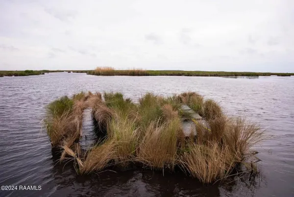 $3,367,420 | Southwest Louisiana Brackish Water Marsh, Cameron, LA 70631