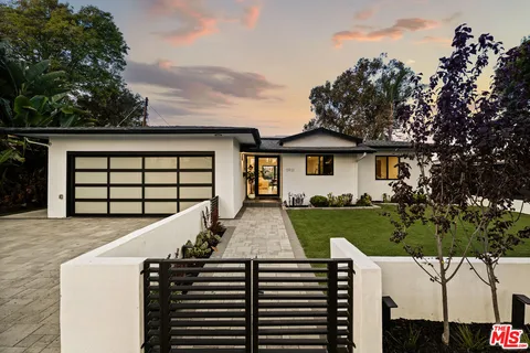$1,695,000 | 5931 Abernathy Drive, Los Angeles, CA 90045